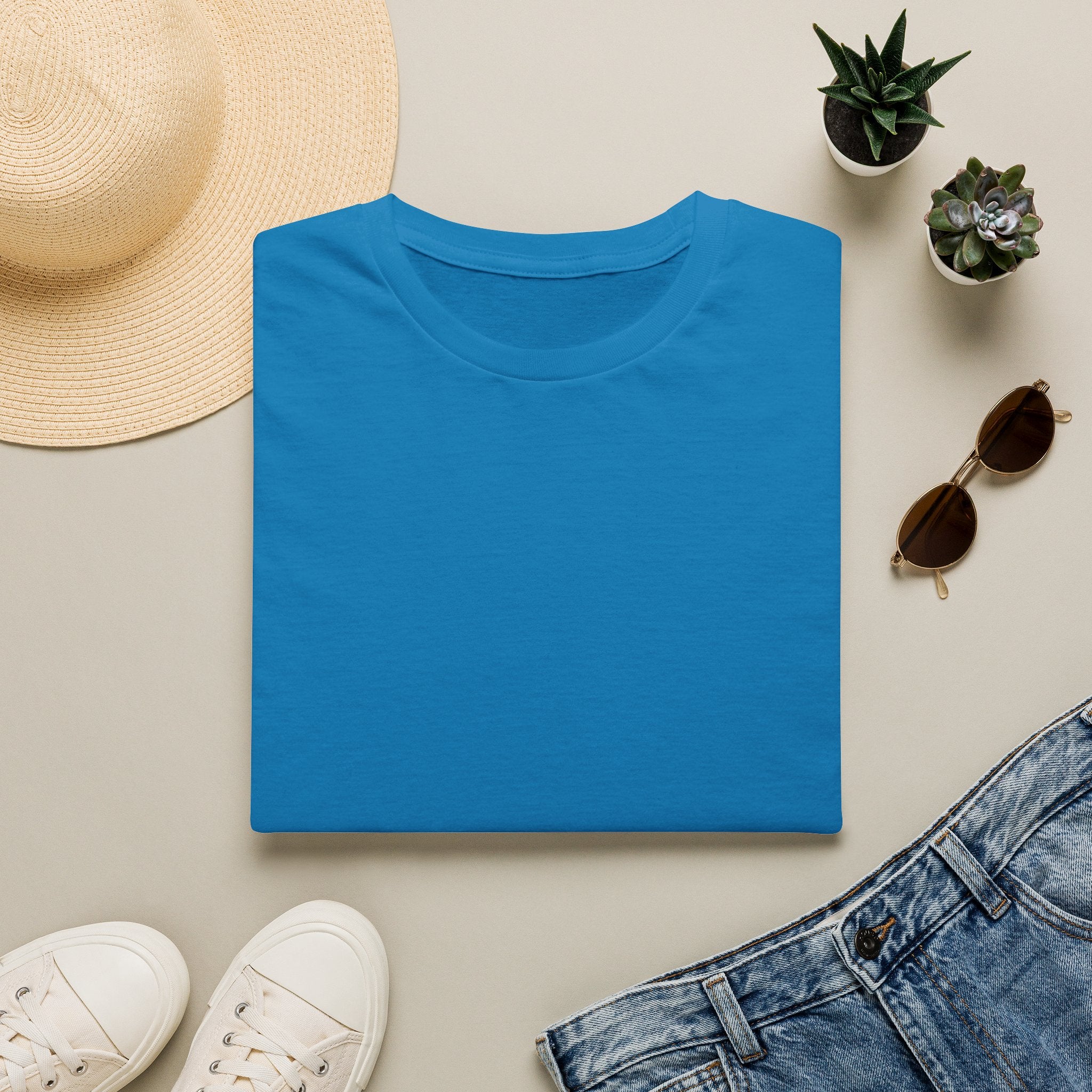 Salty Chick Universal Logo Cotton Tee – Coastal Life